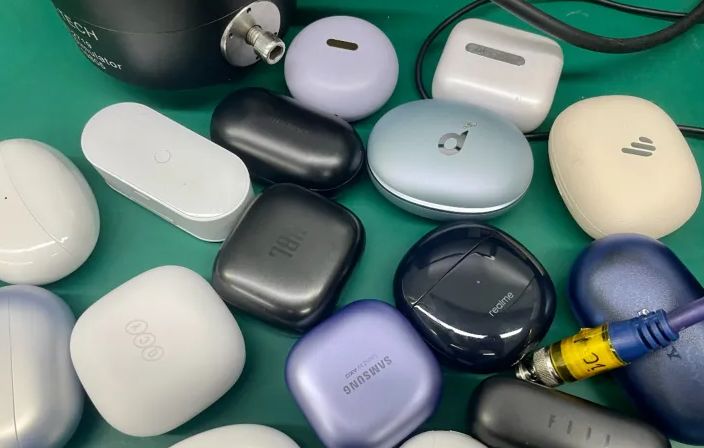 【专业实测】2023年高性价比蓝牙耳机怎么选？ 百元精选  降噪耳机推荐，看这一篇就够了